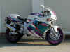 Yamaha_FZR600.jpg (17982 bytes)